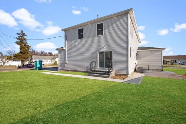 Backyard, Exterior, Playground