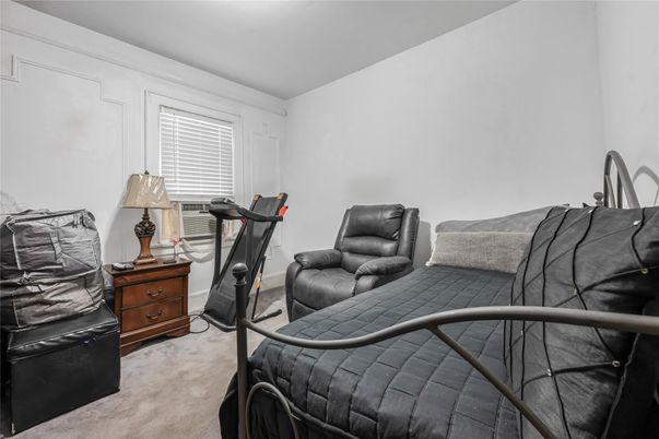 Bedroom, Fitness Equipment, Interior