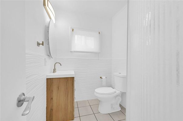 Bathroom, Interior