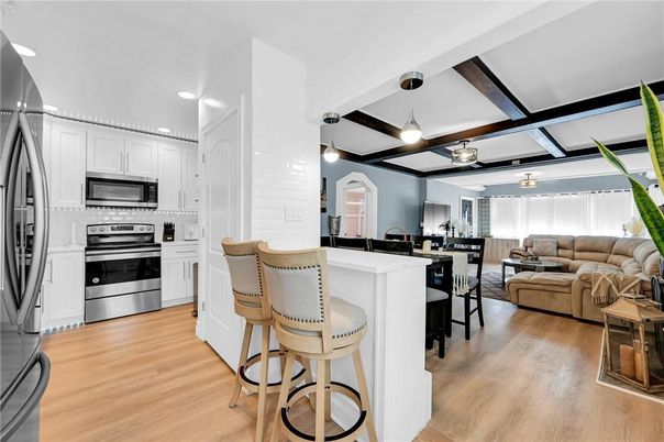 Interior, Kitchen, Living room, Pendant Lights, Recessed Lighting, Stainless Steel Appliances, Wood Texture Flooring