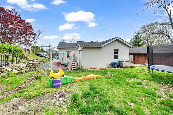 Backyard, Exterior, Playground