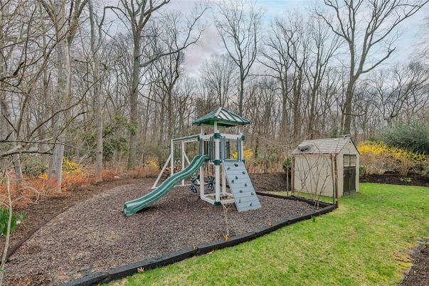 Backyard, Exterior, Playground
