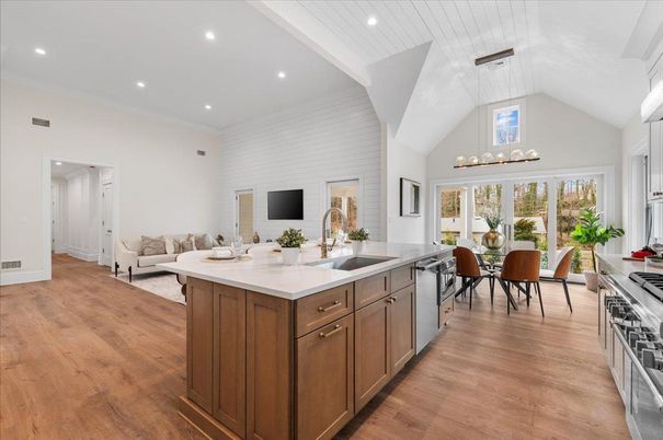 Dining room, Interior, Kitchen, Living room, Pendant Lights, Recessed Lighting, Stainless Steel Appliances, Wood Texture Flooring