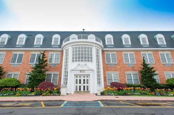 Exterior, Facade, Brick Facade, Georgian