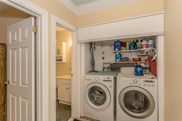 Interior, Utility Closets, Washer
