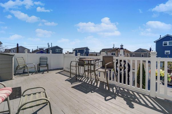 Exterior, Wood Texture Flooring