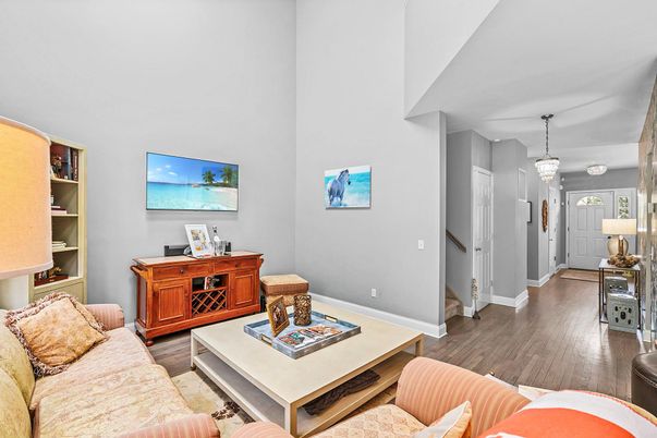 Interior, Living room, Pendant Lights, Wood Texture Flooring