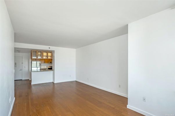 Empty room, Interior, Kitchen, Wood Texture Flooring