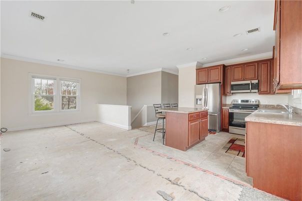 Dining room, Interior, Kitchen, Recessed Lighting, Stainless Steel Appliances