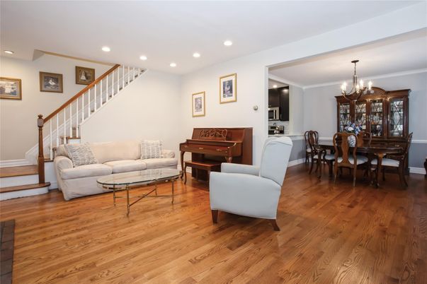 Chandelier, Dining room, Interior, Piano, Recessed Lighting, Wood Texture Flooring
