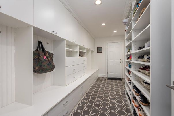Interior, Recessed Lighting, Walk-in Closets