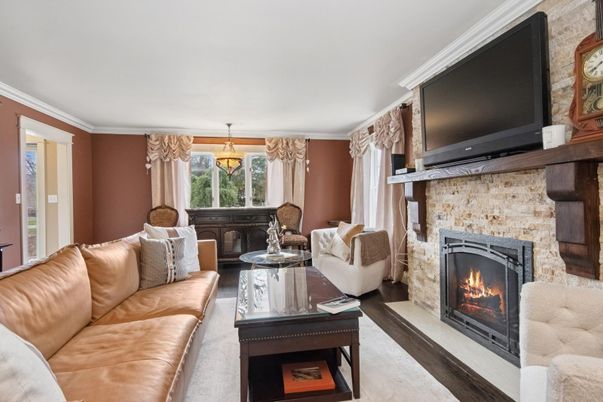 Fireplace, Interior, Living room, Pendant Lights, Stone Walls