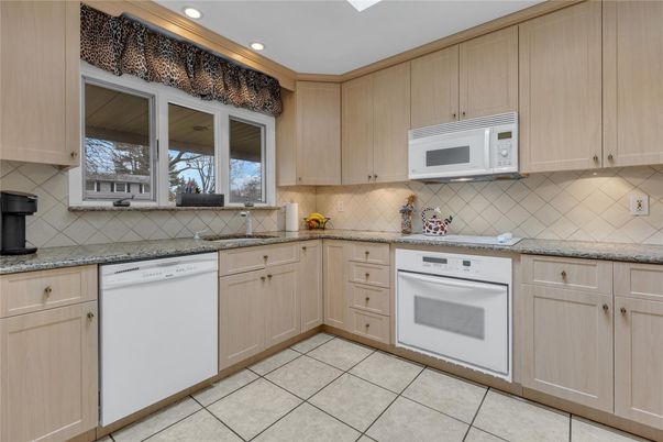 Interior, Kitchen, Recessed Lighting