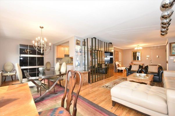 Chandelier, Dining room, Interior, Kitchen, Living room, Wood Texture Flooring