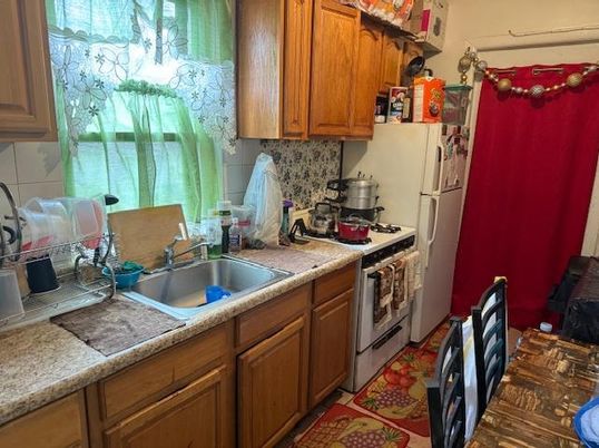Interior, Kitchen