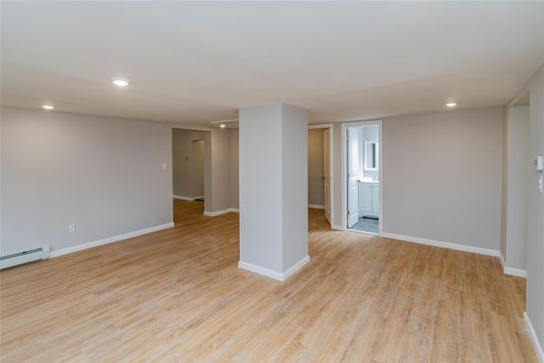 Empty room, Interior, Recessed Lighting, Wood Texture Flooring