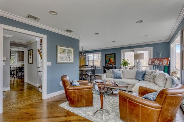 Dining room, Interior, Living room, Pendant Lights, Recessed Lighting, Wood Texture Flooring