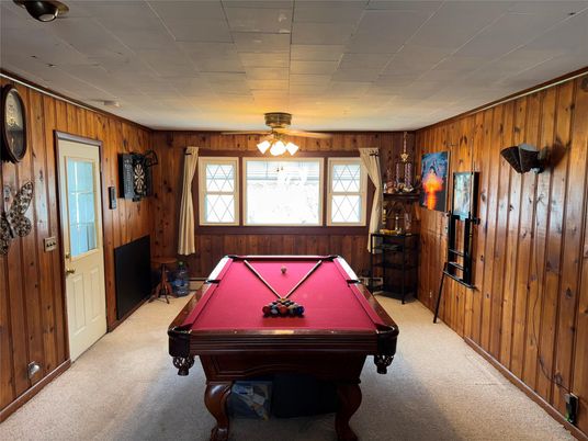 Billiard Table, Game Room, Interior, Wooden Walls