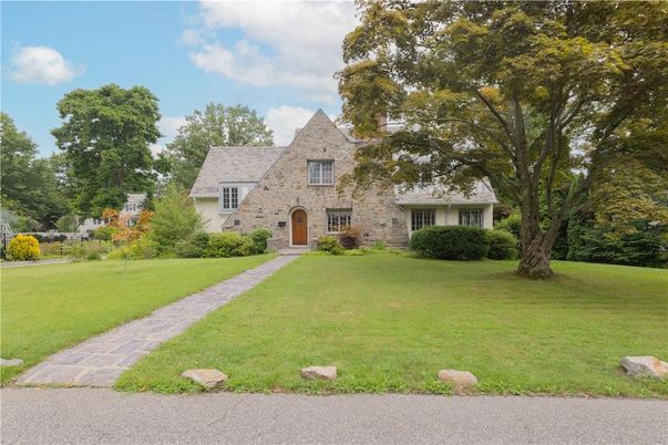 Backyard, Exterior, Facade, French Provincial