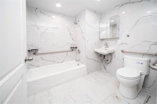 Bathroom, Interior, Marble, Marble Walls, Recessed Lighting