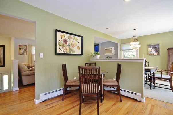 Chandelier, Dining room, Interior, Recessed Lighting, Wood Texture Flooring