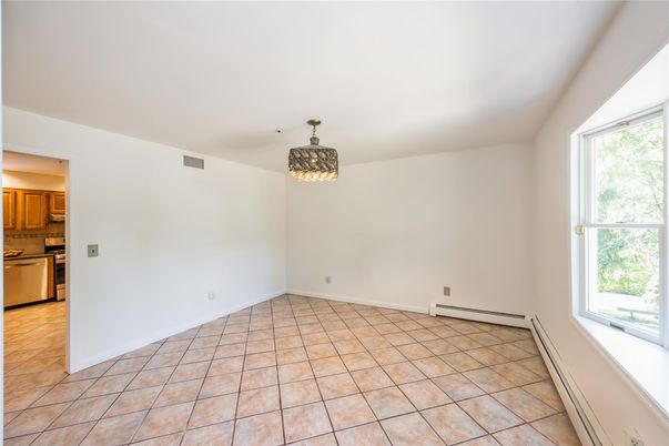 Empty room, Interior, Kitchen, Pendant Lights