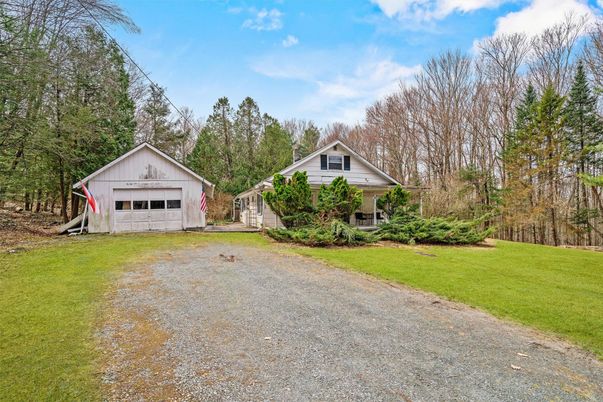 Backyard, Detached Garage, Exterior