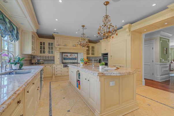 Chandelier, Interior, Kitchen, Recessed Lighting, Stainless Steel Appliances, Wood Texture Flooring