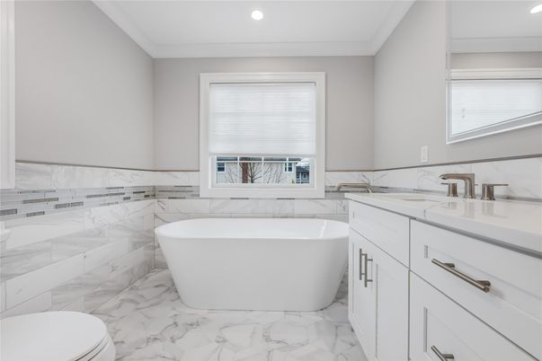 Bathroom, Free Standing Baths, Interior, Marble, Marble Walls, Recessed Lighting