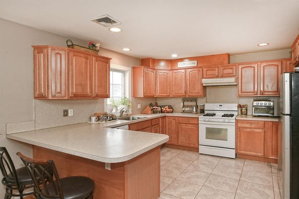Interior, Kitchen, Recessed Lighting