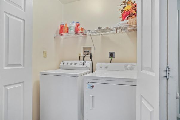 Interior, Utility Closets, Washer
