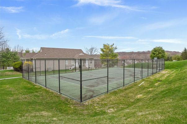 Exterior, Tennis Courts