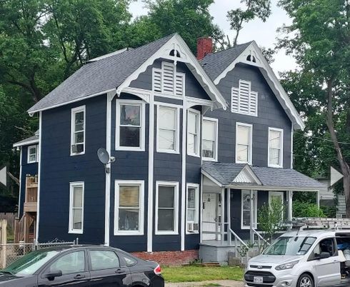Exterior, Facade, Queen Anne Victorian