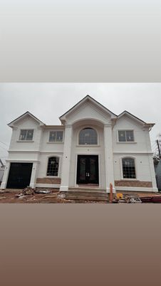 Exterior, Facade, Farmhouse