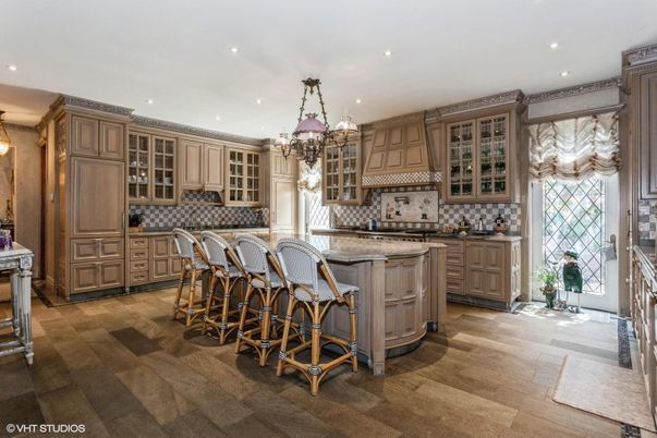 Chandelier, Interior, Kitchen, Pendant Lights, Recessed Lighting, Wood Texture Flooring
