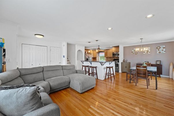 Dining room, Interior, Kitchen, Living room, Pendant Lights, Recessed Lighting, Stainless Steel Appliances, Wood Texture Flooring