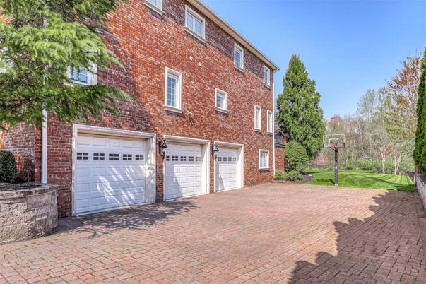 Attached, Exterior, Facade, Brick Facade, Rowhouse