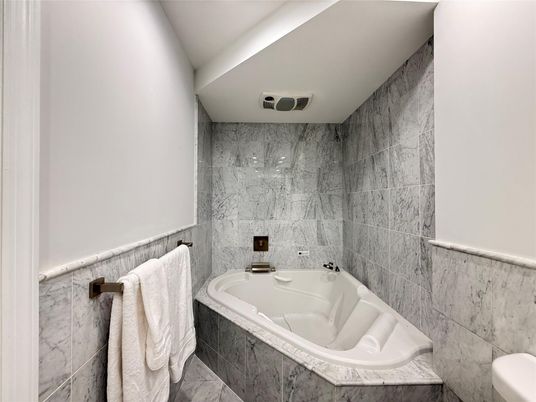 Bathroom, Interior, Marble, Marble Walls