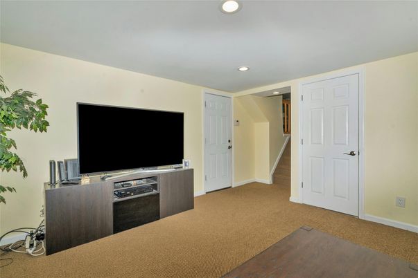 Interior, Recessed Lighting