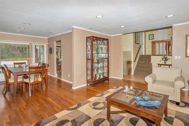 Dining room, Interior, Living room, Recessed Lighting, Wood Texture Flooring
