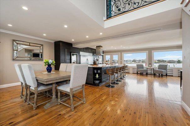 Dining room, Interior, Kitchen, Recessed Lighting, Wood Texture Flooring