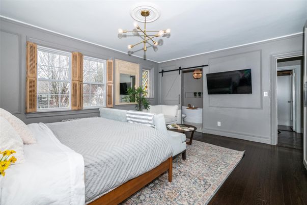 Bedroom, Interior, Pendant Lights, Wood Texture Flooring