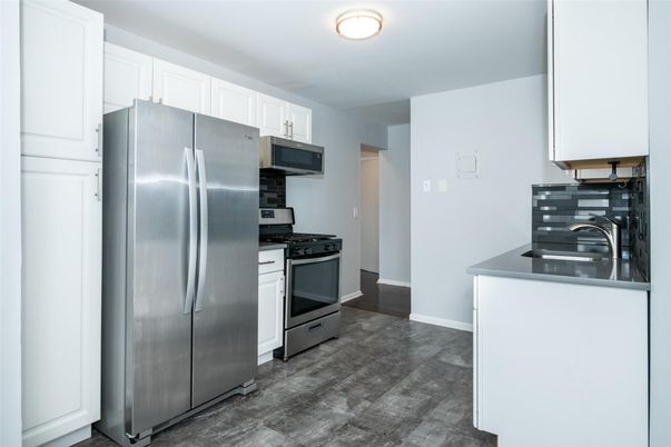 Interior, Kitchen, Stainless Steel Appliances