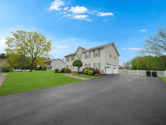 Attached, Backyard, Exterior, Facade, Georgian