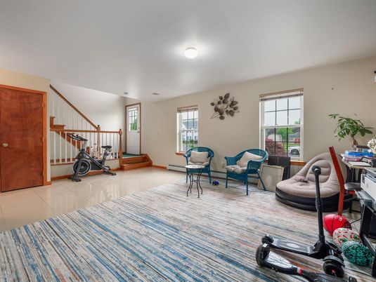 Fitness Equipment, Interior, Living room
