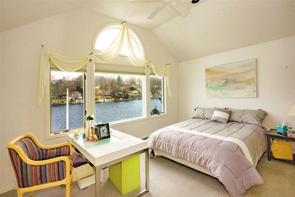Bedroom, Interior, Water