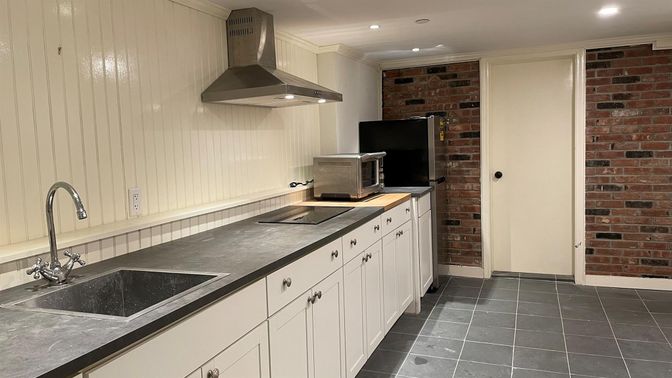 Interior, Kitchen, Recessed Lighting, Stone Walls