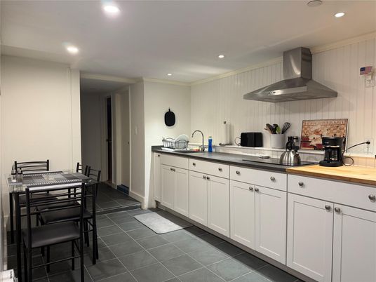 Dining room, Interior, Kitchen, Recessed Lighting