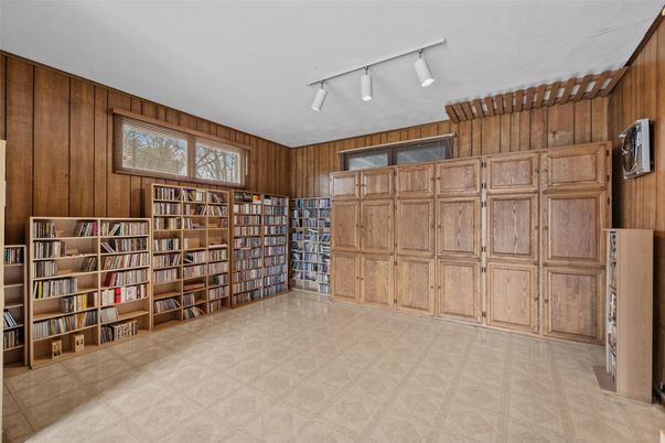 Empty room, Interior, Wooden Walls