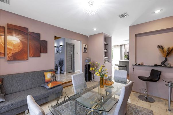 Dining room, Interior, Living room, Recessed Lighting